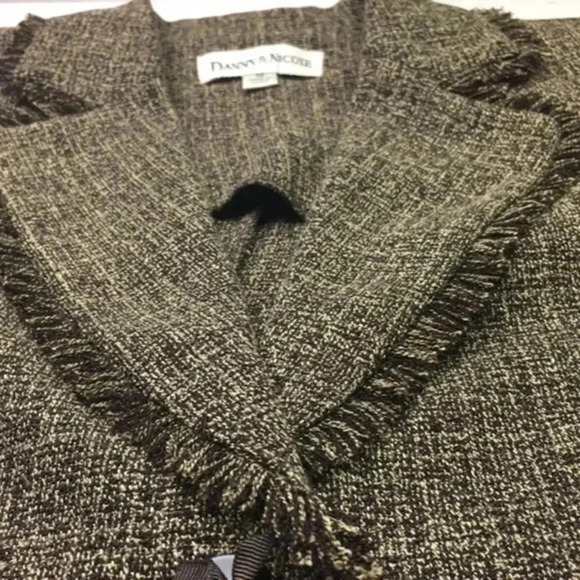 Danny & Nicole  ladies jacket 10 - Picture 11 of 16